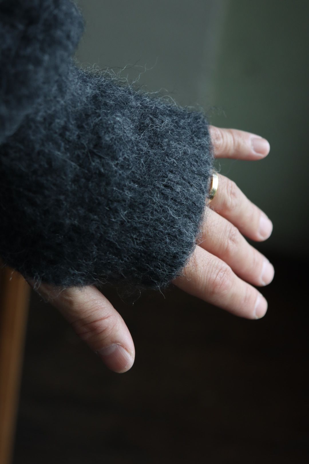 blurhms 22FW Wool Alpaka Napping Knitスタイル.2022.9.25.