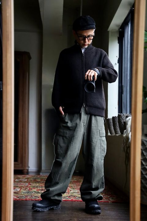 MARKAWARE 26AW DRIVERS KNIT"NATURAL BLACK"スタイル