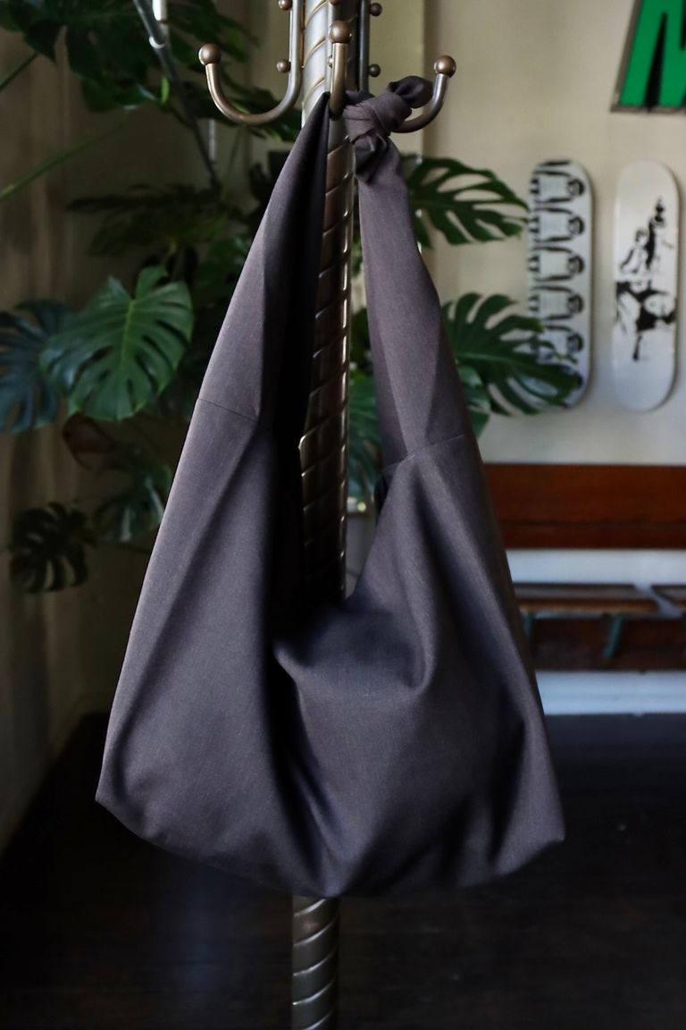 Dulcamara - ドゥルカマラ22AW よそいきトートBAG -YOSOIKI-(D222-B100)Charcoal  Brown※9月30日発売 | mark