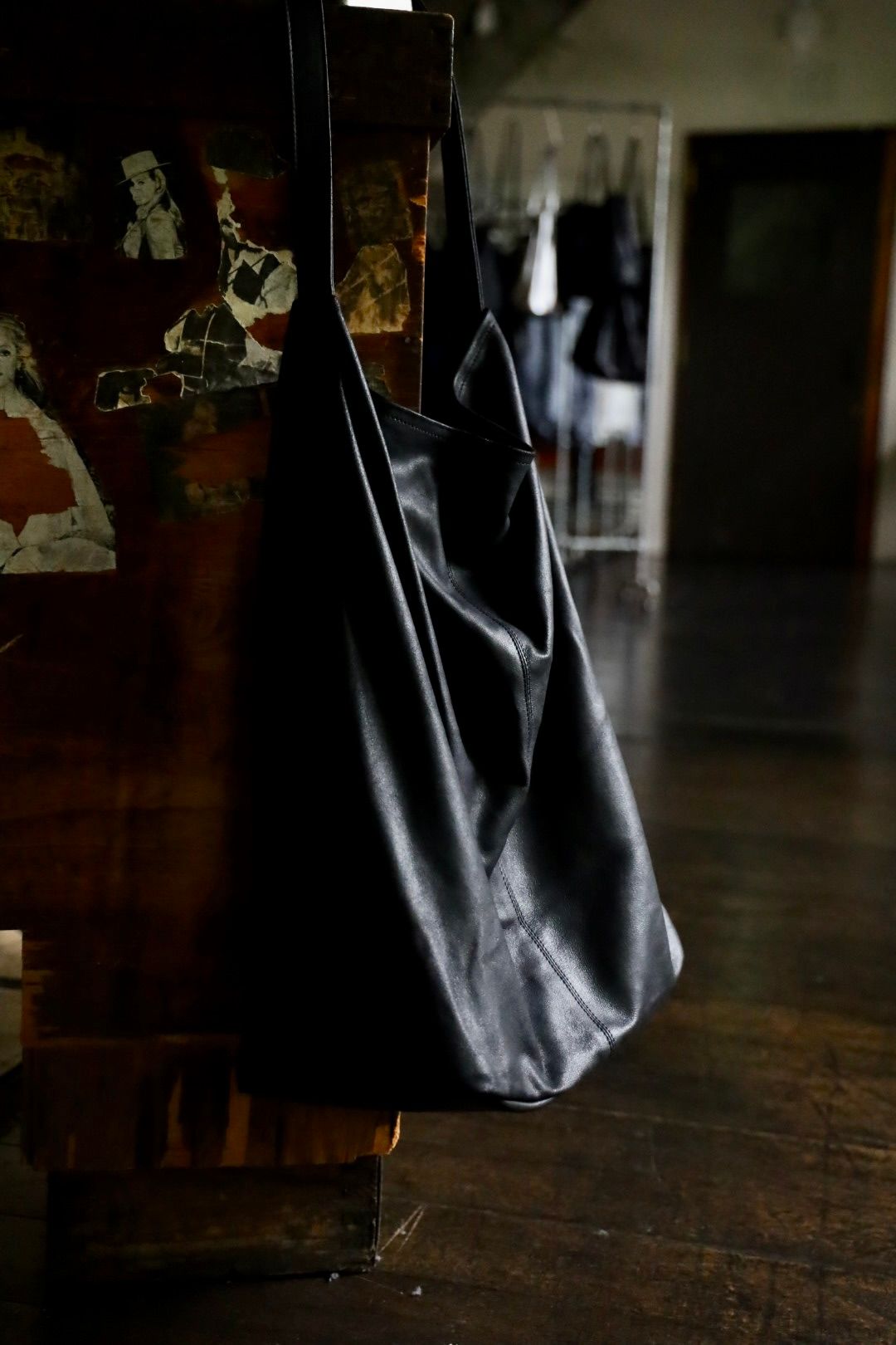 Morphée - Morphee / モルフェトートバッグ CYLINDER L(CYL-BLK Morphée - Morphee / モルフェトートバッグ CYLINDER L(CYL-BLK