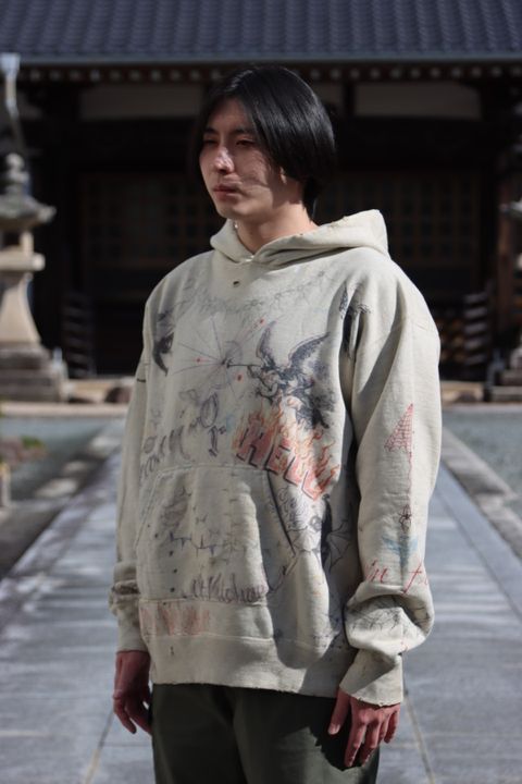 Saint Mxxxxxx × Dr.Wooコラボフーディーstyle.
