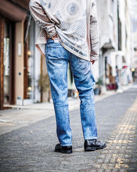 TALKING ABOUT THE ABSTRACTION ART REPLICA MOCK NECK スタイル