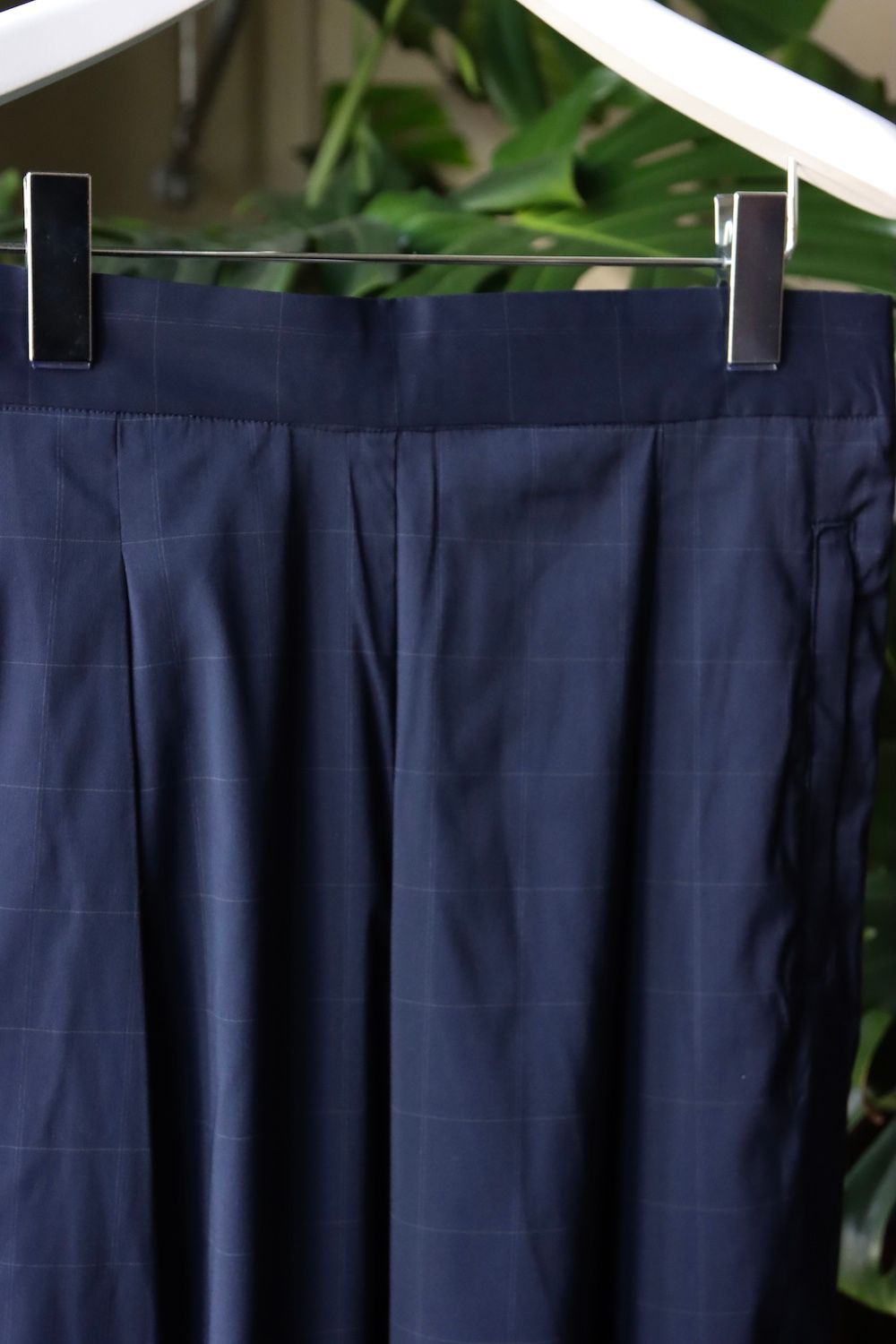 is-ness×NEAT LORO PIANA SPORT FABRICS PANTS"NAVY"イズネス22SS