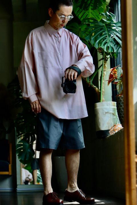 Graphpaper Silicon Poplin Oversized Regular Collar Shirtスタイル