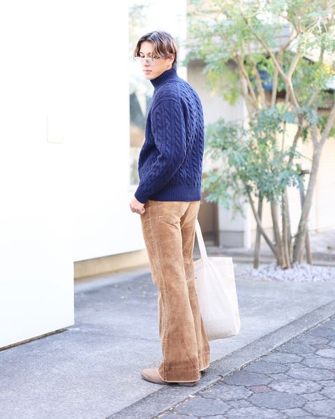 A.PRESSE Cashmere Aran Half Zip Sweaterスタイル