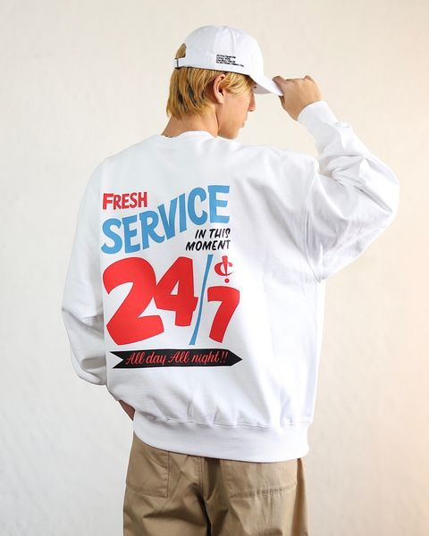 FreshService 24SS CORPORATE PRINTED CREW NECK SWEAT"All Day All Night" style 2024.3.8