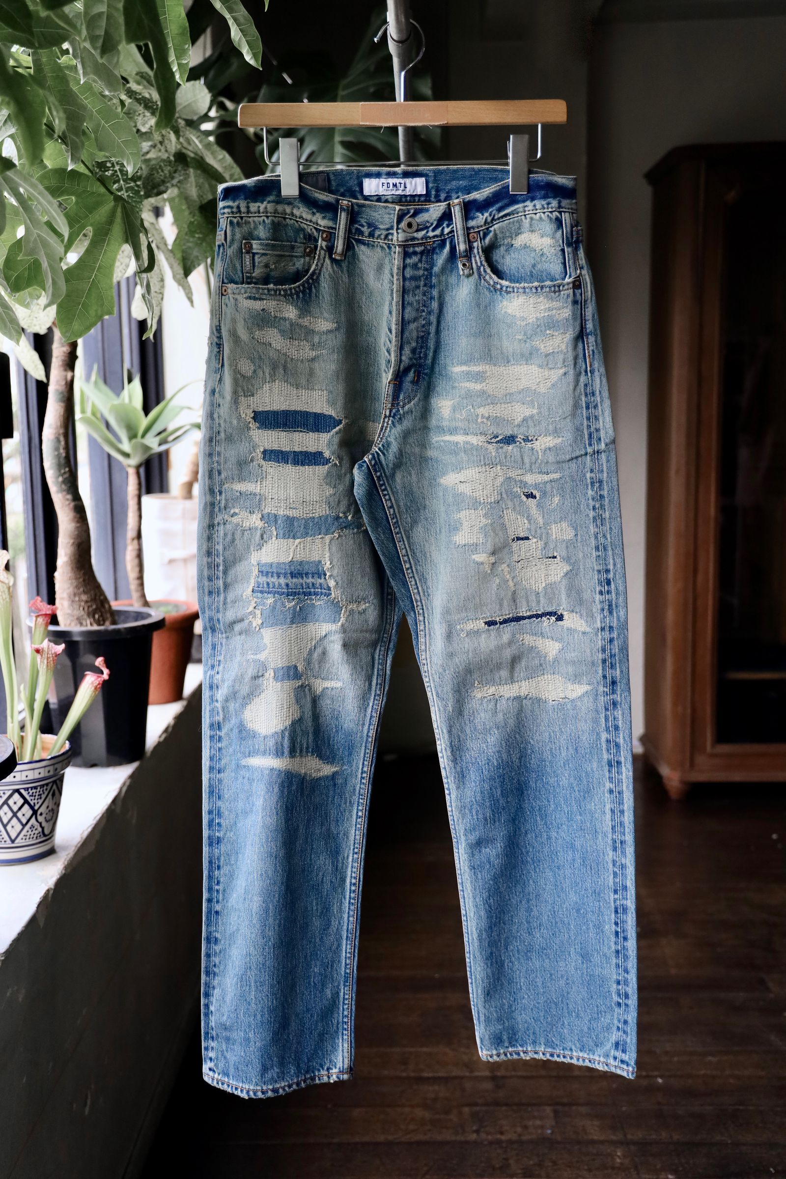 ファンダメンタル デニムパンツ CLASSIC STRAIGHT DENIM CS123 (FA25/MG123)INDIGO