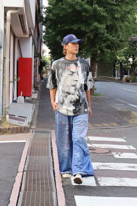 TALKING ABOUT THE ABSTRA CTIONCHALSE PHOTO T-SHIRT C style 新作発売！