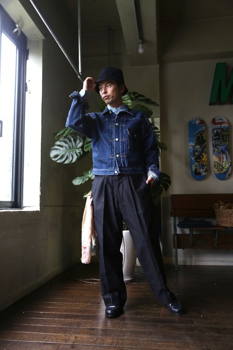blurhms Broken Cloth Curve Front Slacks"DARK NAVY"style.8.13.