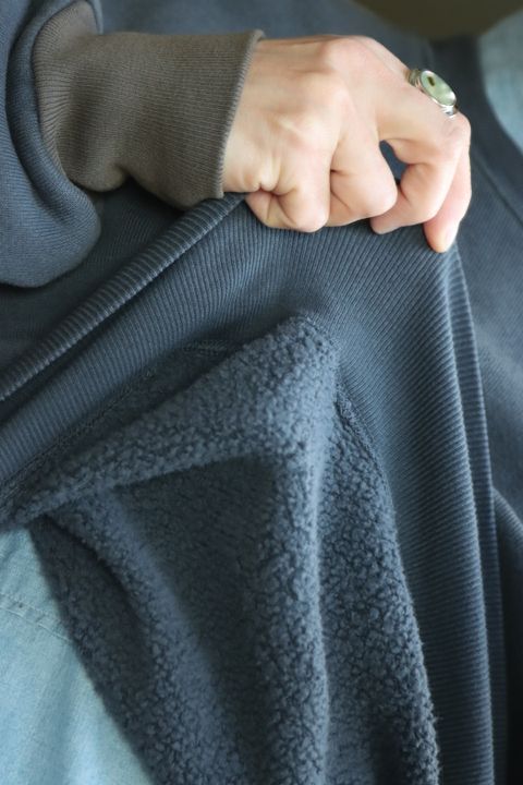 A.PRESSE 23SS Vintage Sweatshirtスタイル