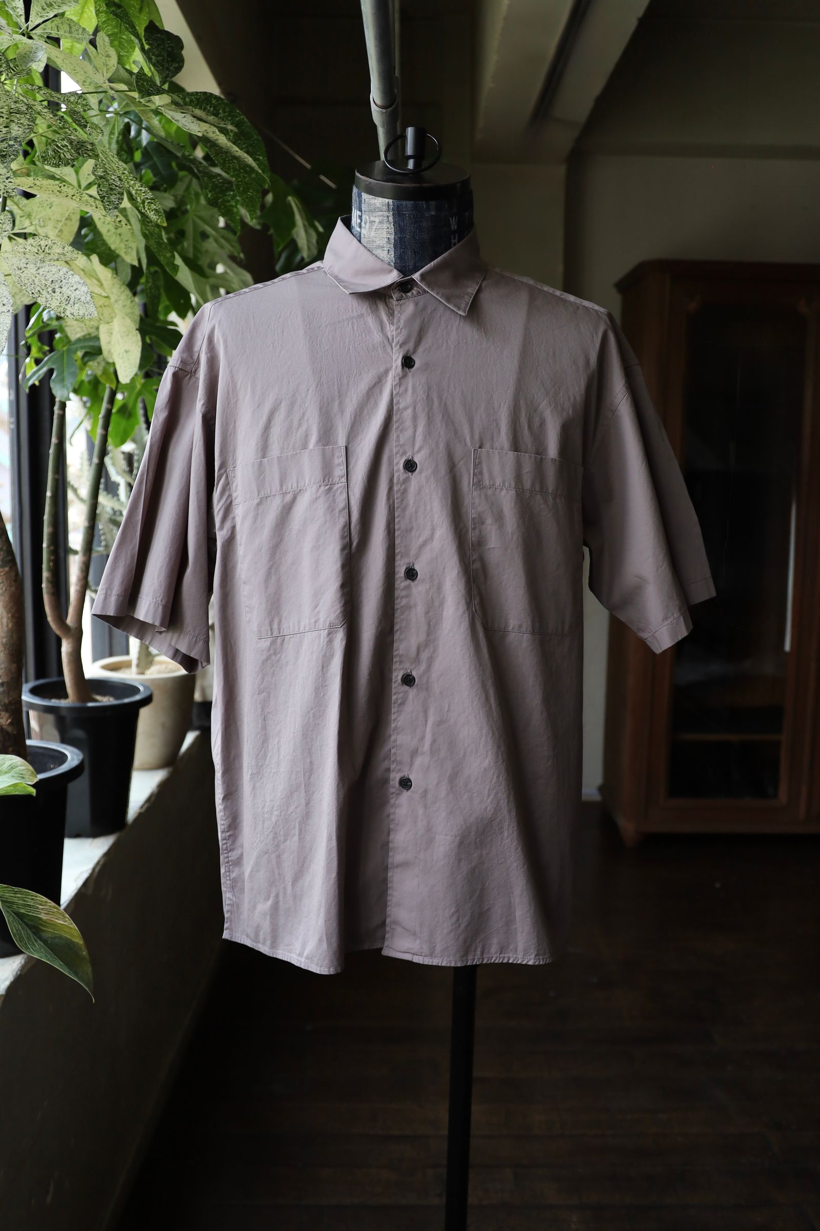 ANOTHER OFFICEアナザーオフィス WRITER SHIRT(AOESSH005)Taupe