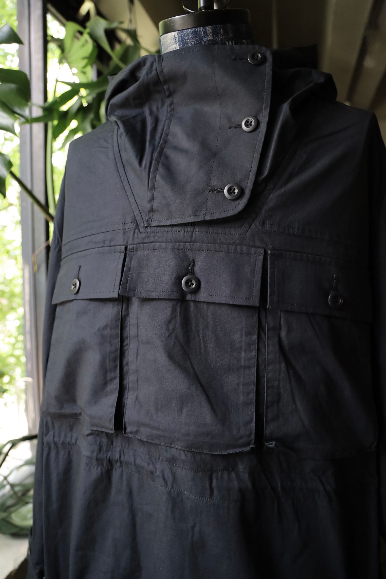 フレッシュサービス TYPEWRITER REVERSIBLE WINDBLUSE(FSC243-30007)BLACK