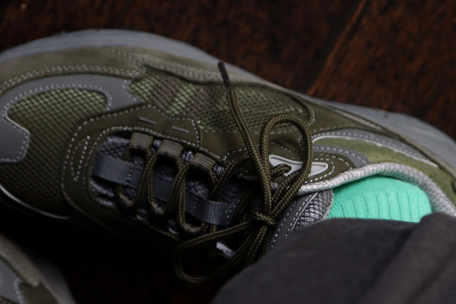 グラフペーパー22AW PERTEX Riversible Hooded Downスタイル.2022.9.23.