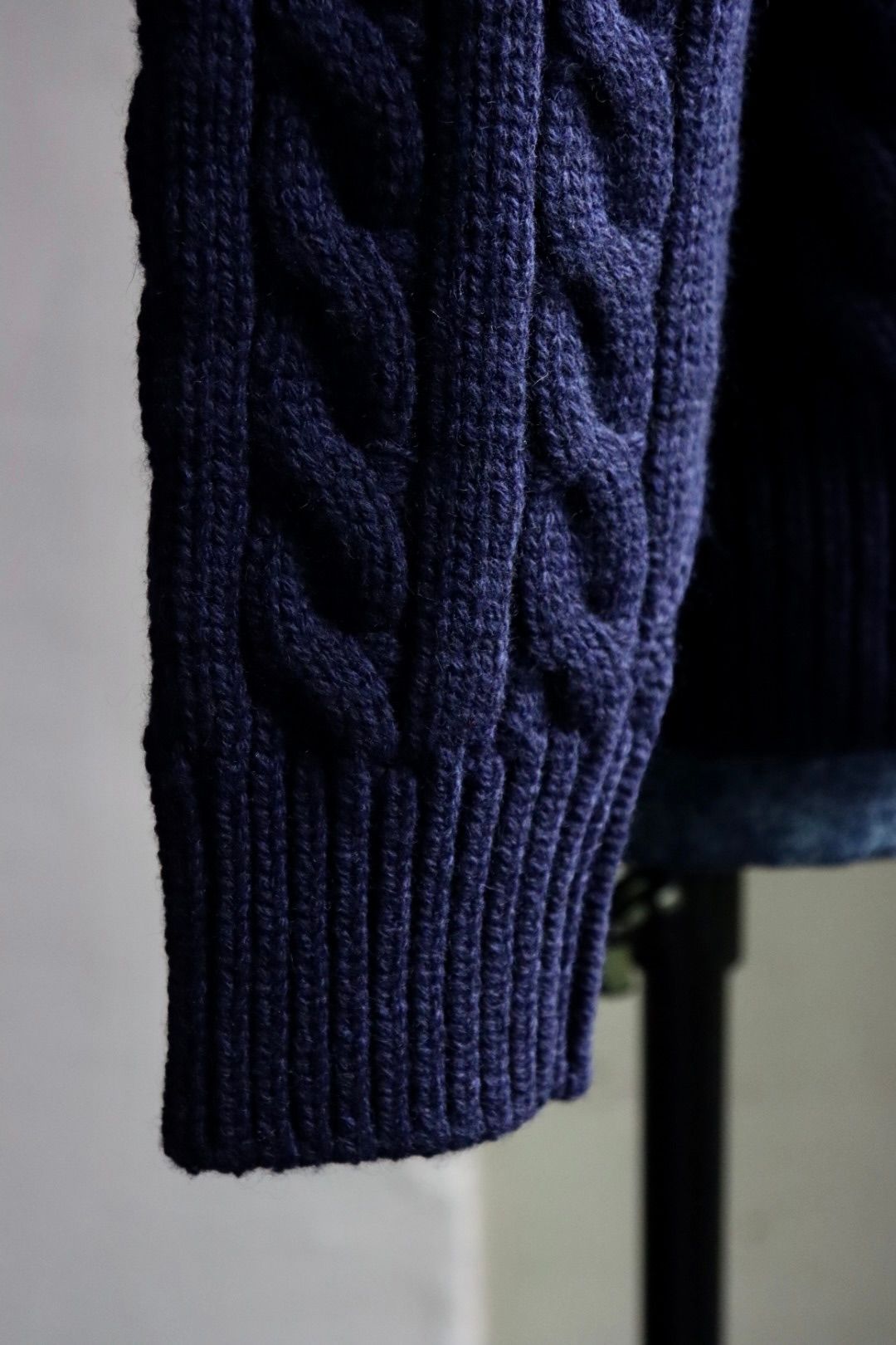 アプレッセ23AW Cashmere Aran Half Zip Sweater(23AAP-03-03K)NAVY☆10月21日(土)発売！