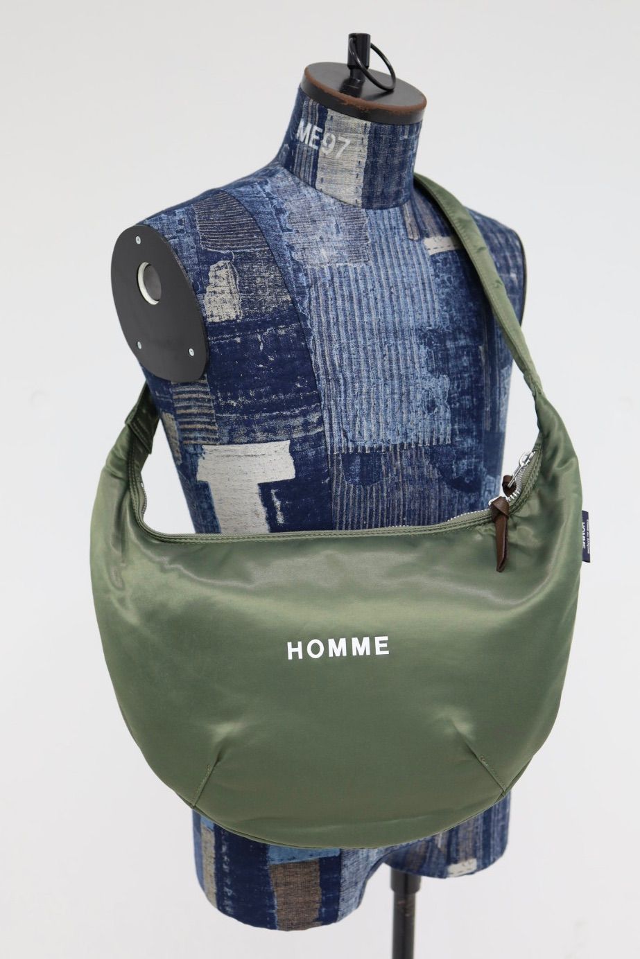 コムデギャルソンオム HOMMEロゴ限定 綿ナイロンショルダーバッグ(HP-K206-051)KHAKI☆12月13日(土)新作発売！