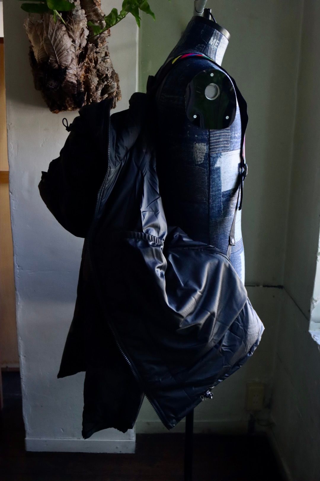 イズネス 23AW FUNCTIONAL DOWN JACKET is-ness×NANGA (1005AWDOWNJK01)BLACK