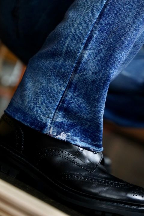 TALKING ABOUT THE ABSTRACTION 25SS "ROF"ART REPLICA MOCK NECKスタイル