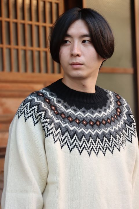 JUNYA WATANABE COMME des GARCONS MAN ウールジャガードニット求心柄"WHITE"style