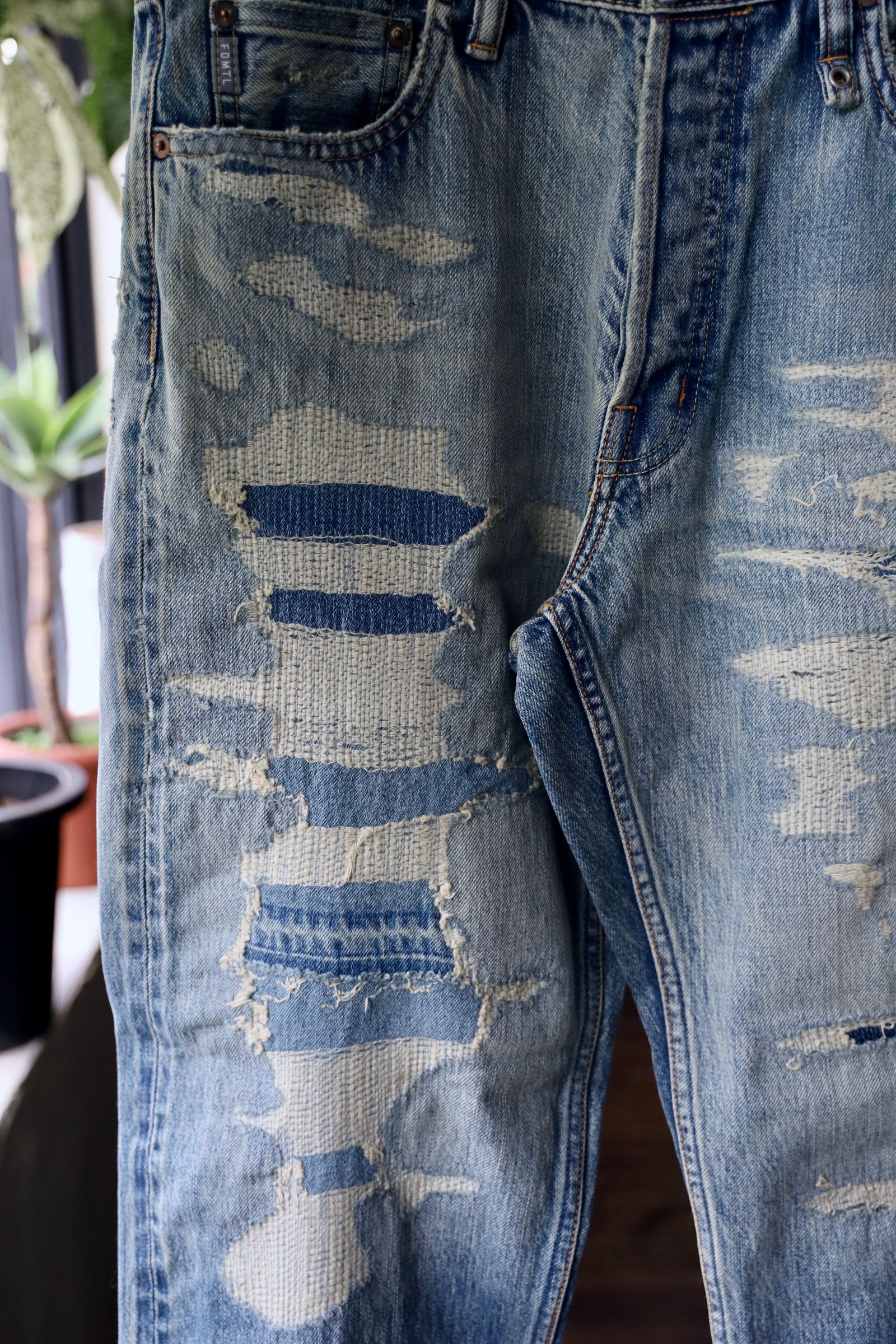ファンダメンタル デニムパンツ CLASSIC STRAIGHT DENIM CS123 (FA25/MG123)INDIGO