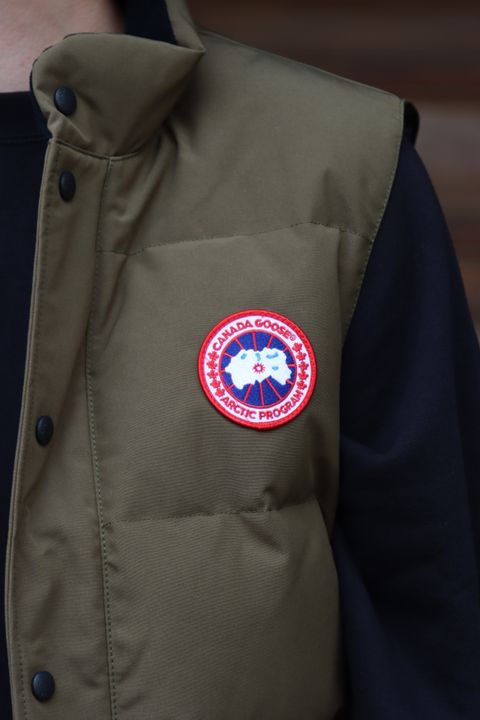 CANADA GOOSE FREESTYLE CREW VEST"KHAKI"style.2021.10.17.