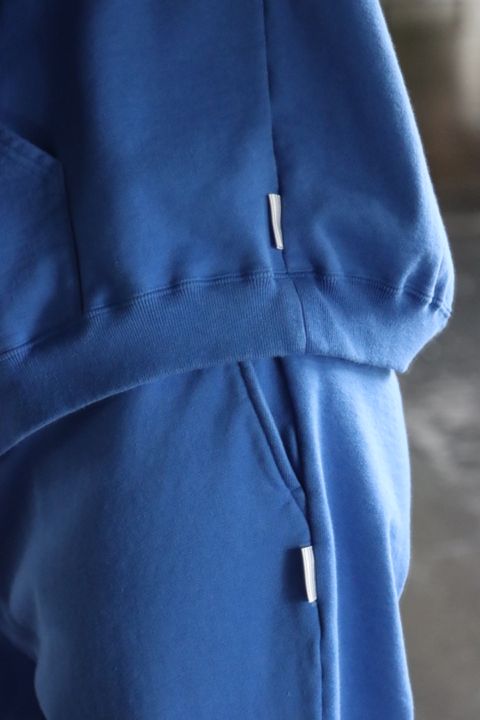 S.F.C RAGLAN HOODIE"BLUE"style.