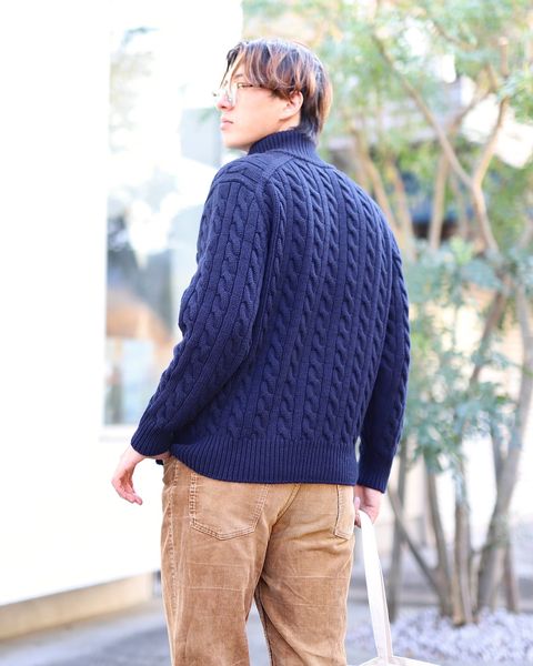 A.PRESSE Cashmere Aran Half Zip Sweaterスタイル