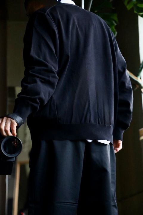 COMME des GARCONS HOMME 新ロゴ入りカーディガンスタイル