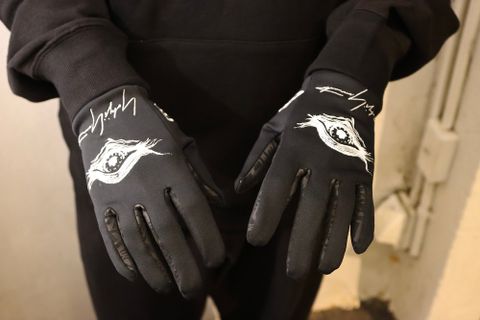 Yohji Yamamoto×New Era 朝倉優佳 山本耀司&愛犬フーディー style.2021.11.14.