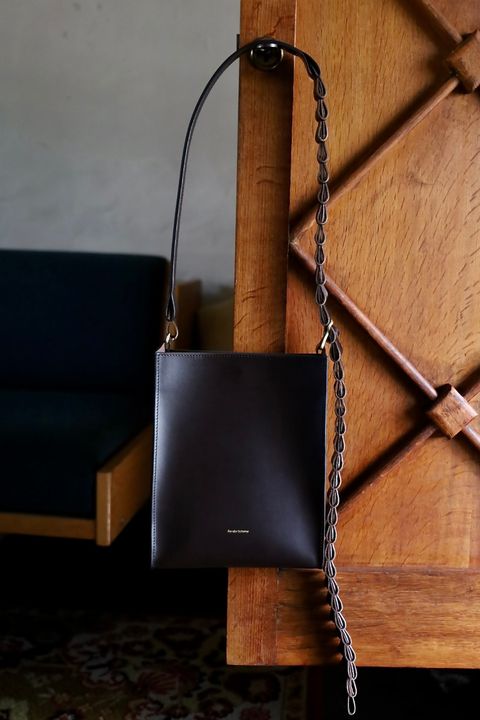 エンダースキーマ 25SA バッグ construct bag(xu-b-csb)dark brown