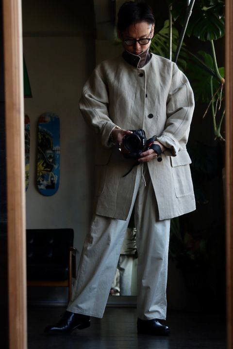 A.PRESSE Linen Half Coatスタイル