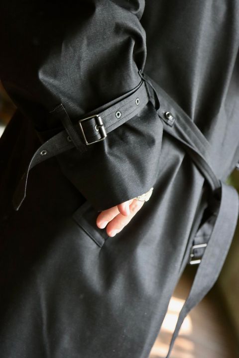 blurhms Gabardine Double Belt Trench Coatスタイル.2022.7.24.