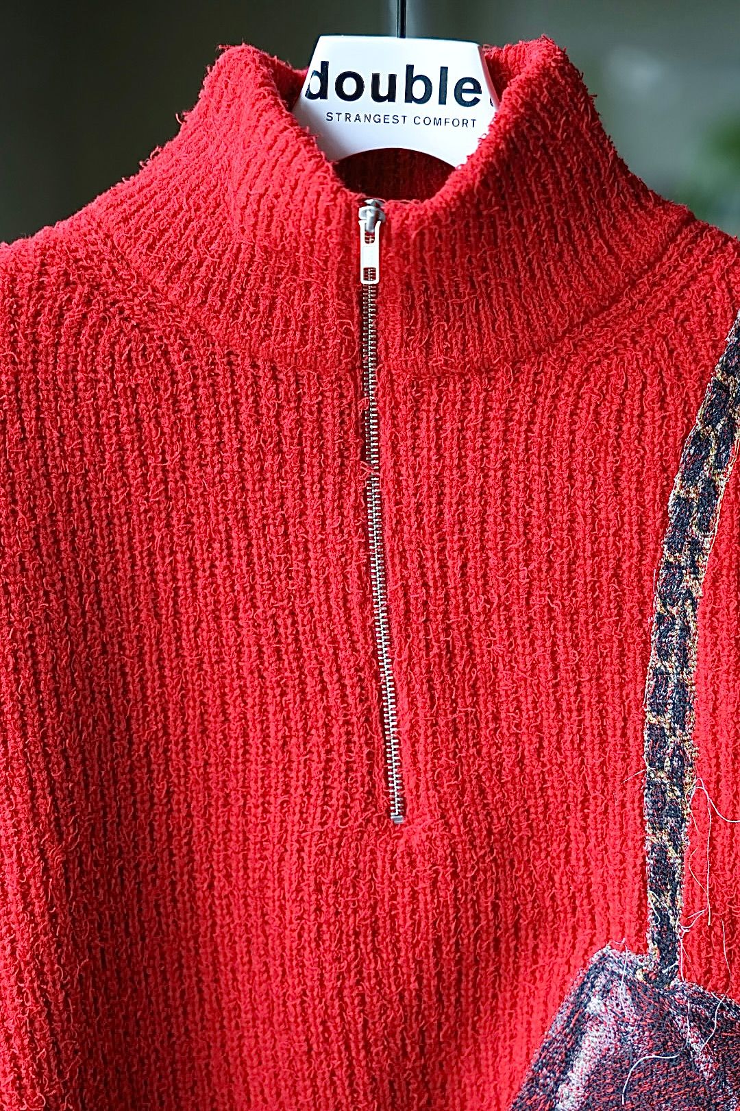 doublet ダブレット26AW TROMPE L’OEIL EMBROIDERY HALF ZIP KNIT (26AW56KN229)RED☆8月15日(土)発売！
