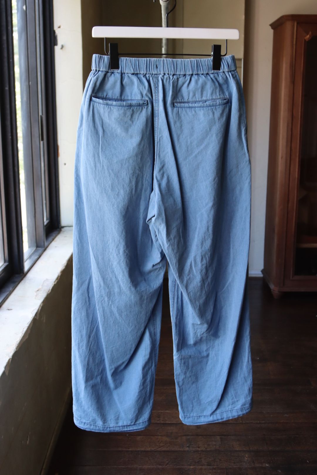 グラフペーパー SIDOGRAS Indigo Poplin Track Pants(GM252-40047)LIGHT FADE☆8月2日(土)発売！