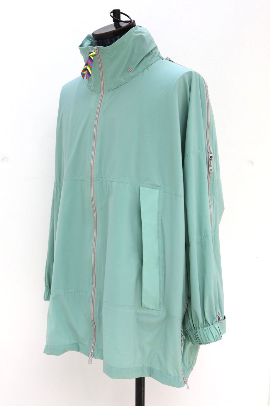 イズネス 26SS Technical Ventilation Coat(26SS_29_1008SSJK09)MINT☆新作発売！