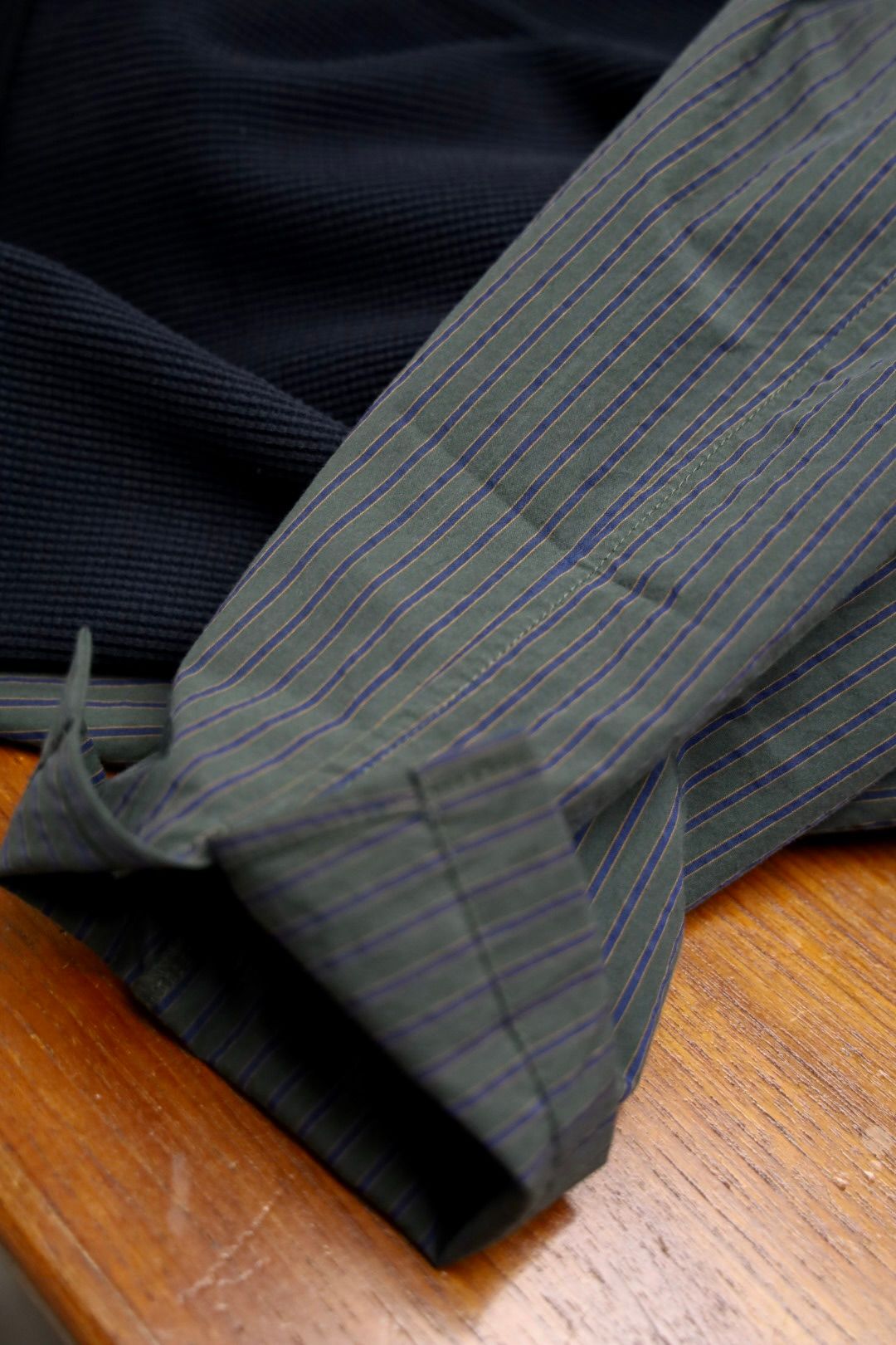 コムデギャルソンオム26SS ワッフルヘンリー切替えカットソー(HQ-T010-051)BLACK×KHAKI☆3月6日(金)発売！