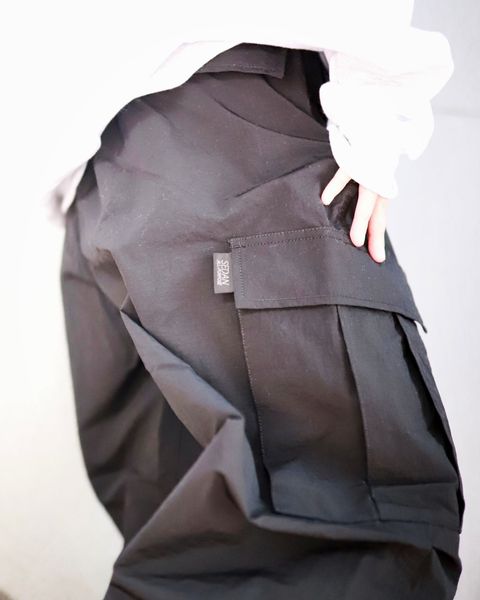 SEDAN ALL-PURPOSE 新作Arch Logo Quarter Zip Sweatshirt style.2023.9.2