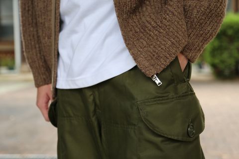 YOKE 20awより、3G BACK ZIP RIB CREW NECK BEIGE style.2020.9.12.