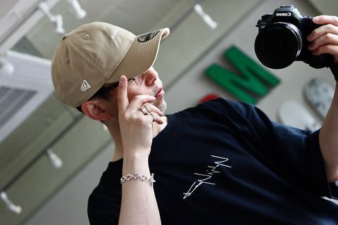Yohji Yamamoto×New Era OVERSIZED PERFORMANCE SHORT SLEEVES TEEスタイル.2022.4.13.