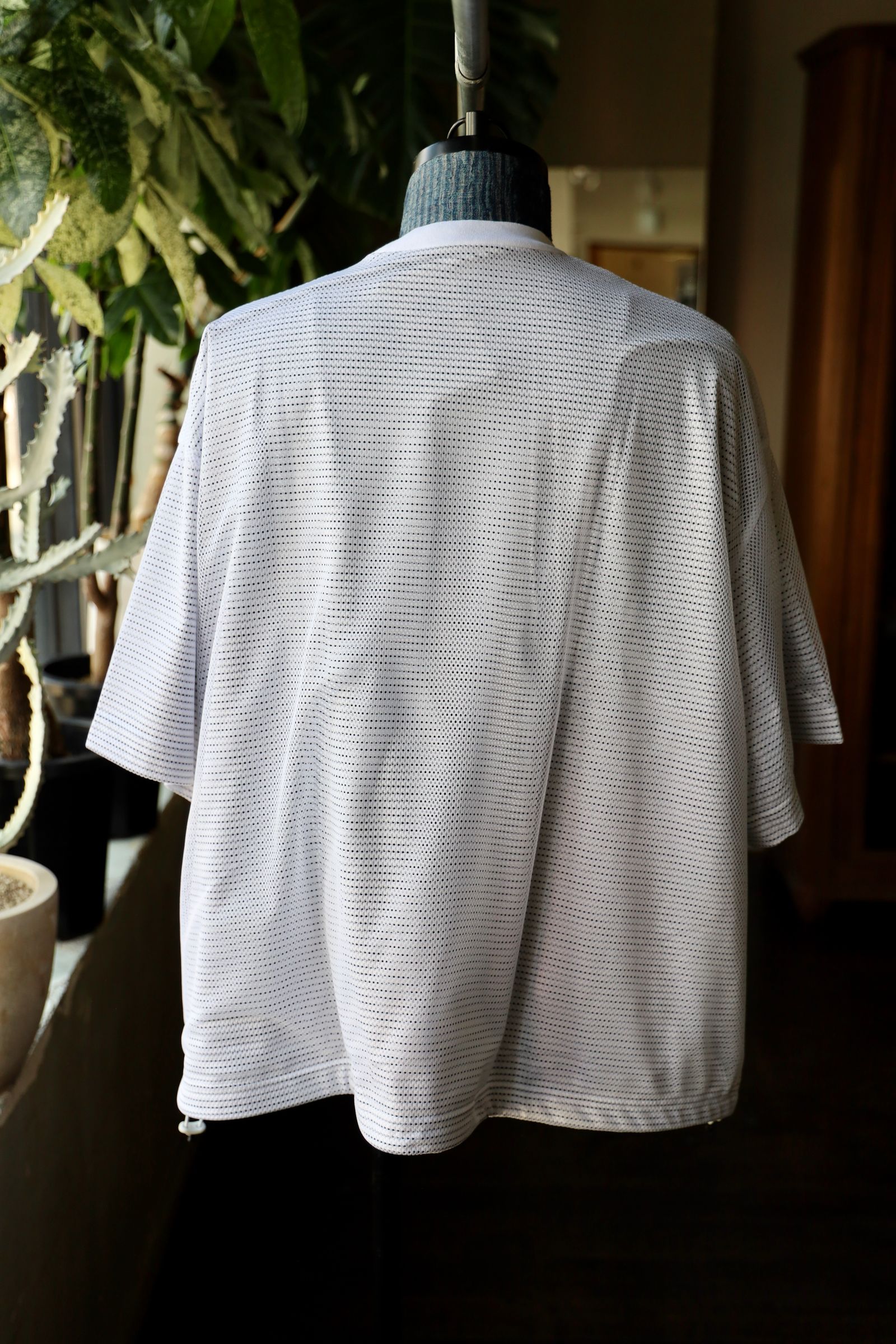 トップス 25SS is-ness BALLOON BORDER LAYERED MESH BALLOON BORDER LAYERED MESH T-SHIRT | is-ness online shop