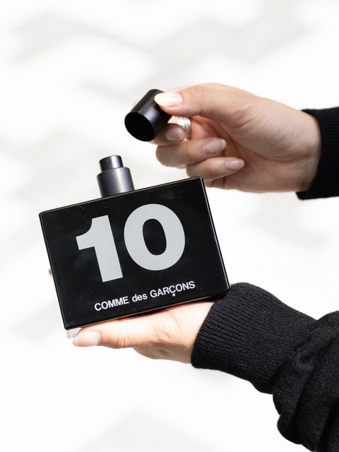 コムデギャルソン香水 ODEUR 10（オデゥー10） Eau de toilette (natural spray) 200ml