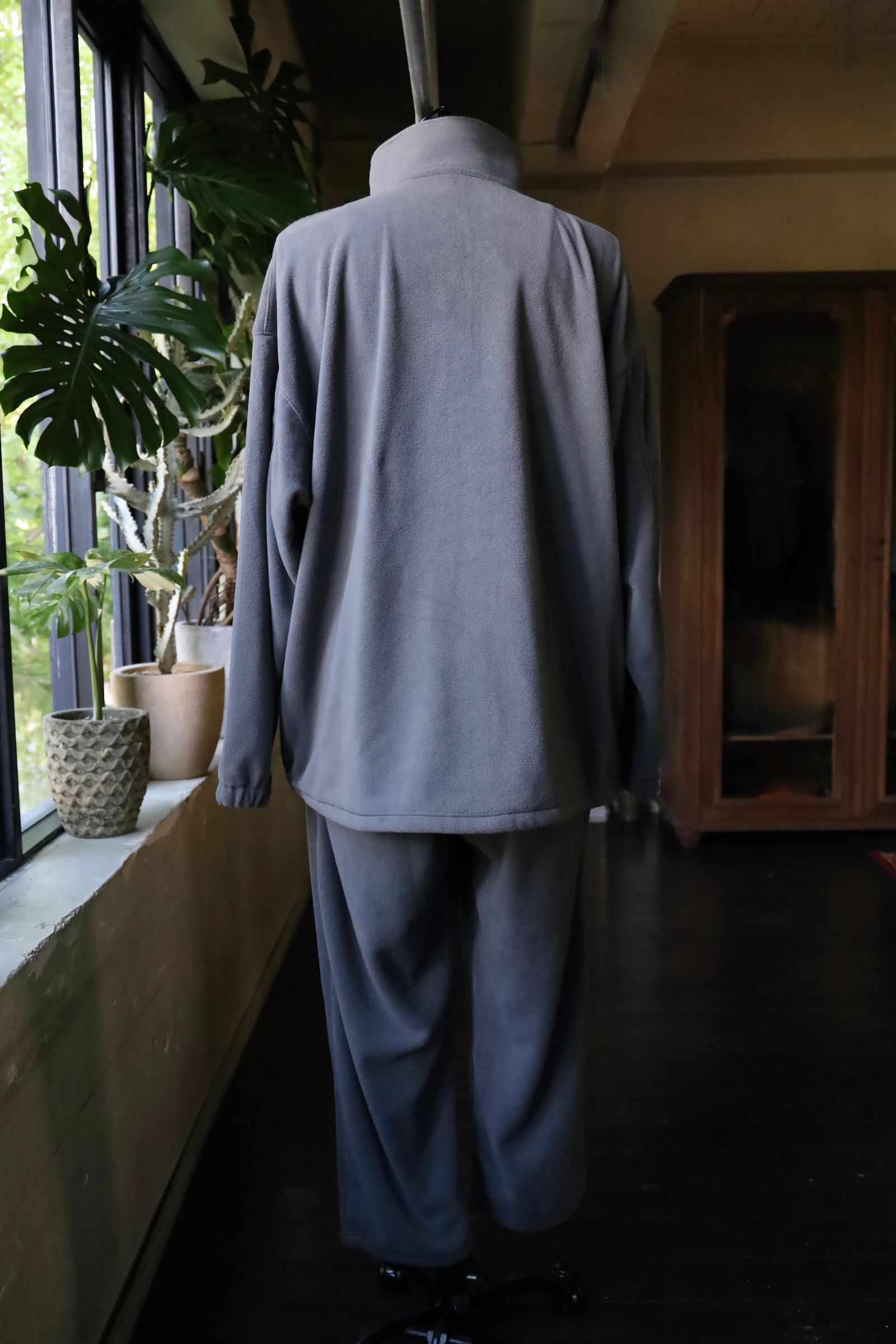 FreshService - ReFresh!Service. “FLEECE TRACK SUIT”(GRAY