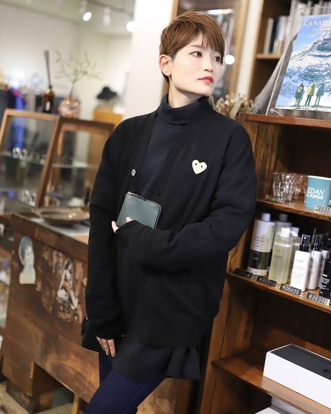 プレイ コムデギャルソン 新作 PLAY CARDIGAN style.2023.12.17