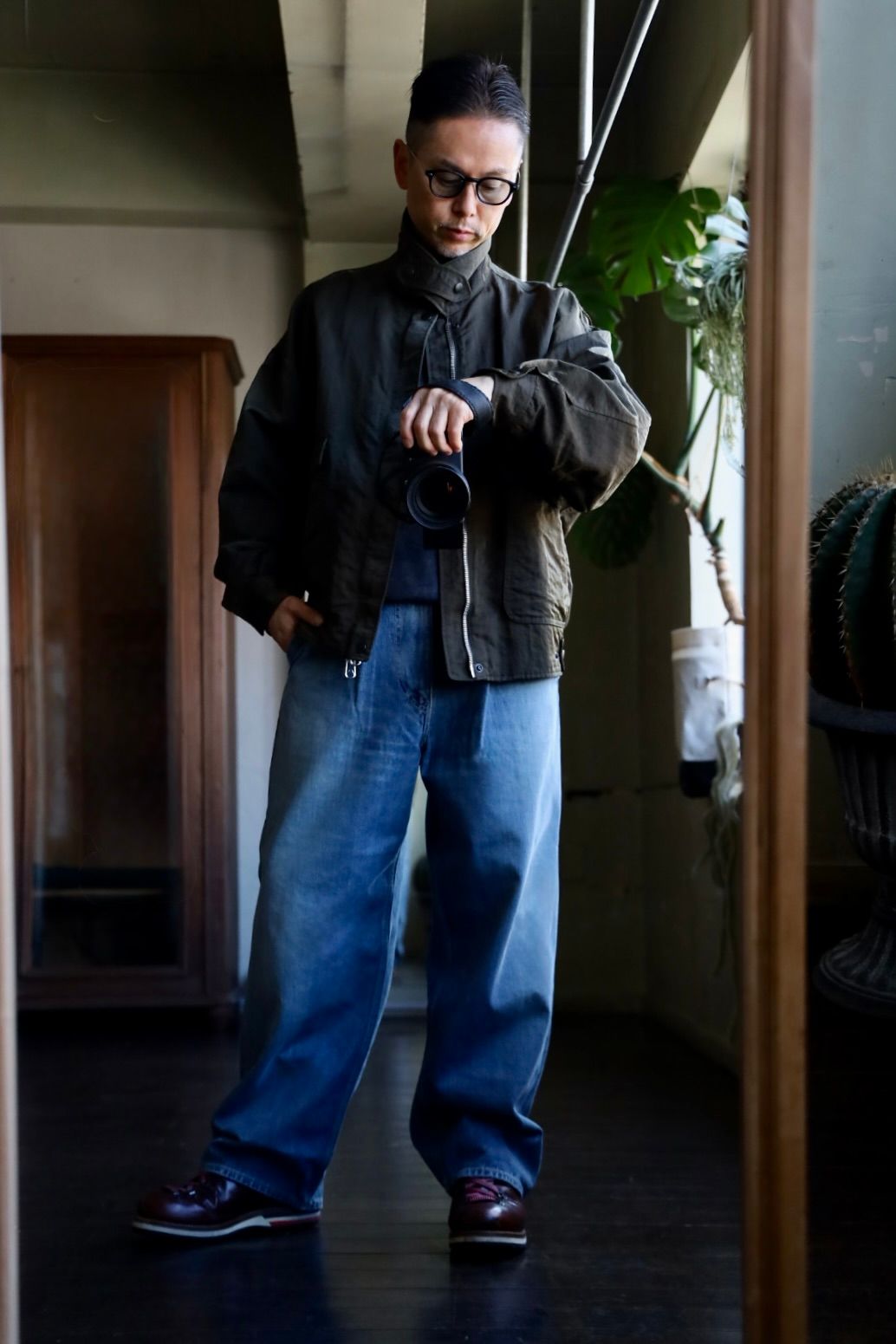 Graphpaper Selvage Denim Two Tuck Pants"LIGHT FADE"スタイル