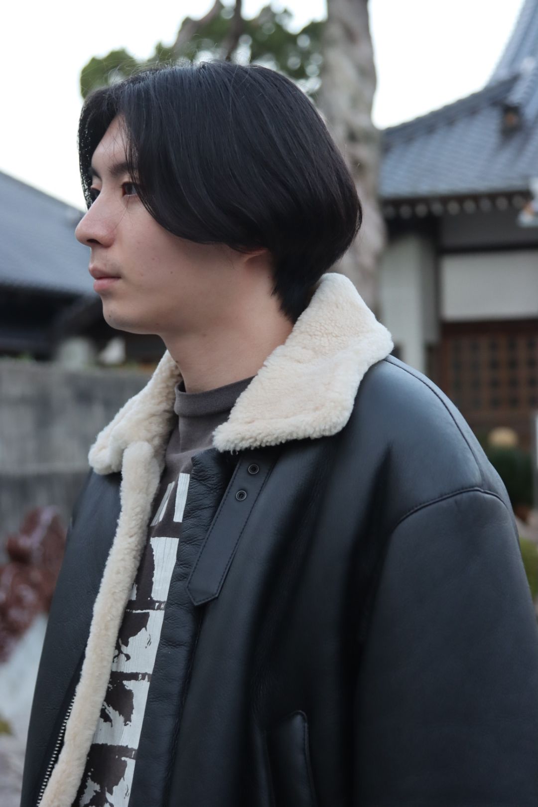 YOKE DETACHABLE COLLAR BOMBER JACKET style.2021.10.17.