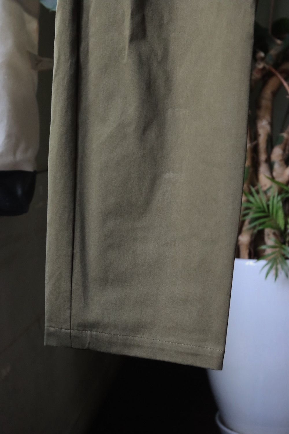 アプレッセ22FW Chino Trousers (22AAP-04-06H)OLIVE※8月11日発売