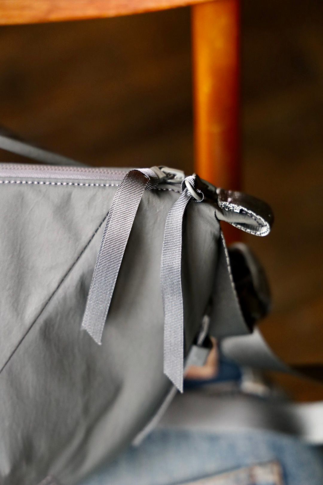 グラフペーパー 25AW Blankof for GP Small Crescent Bag(GU253-90581)SLATE GRAY☆8月9日(土)発売！