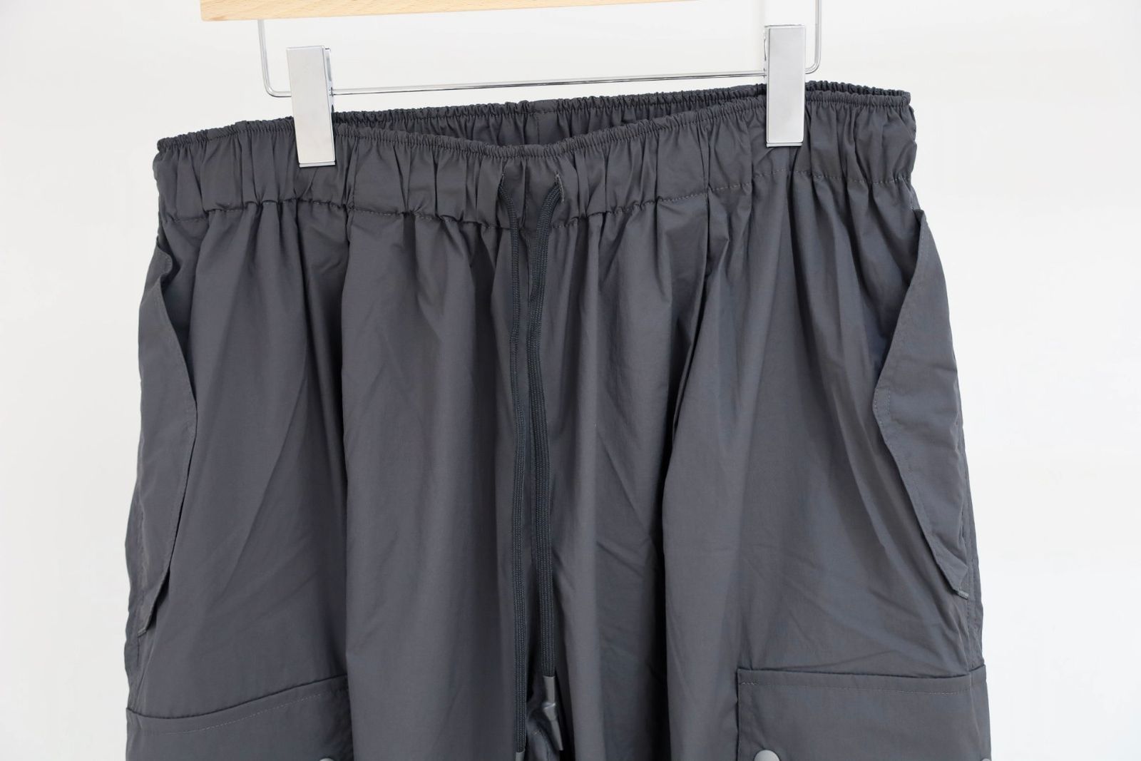 S.F.C 25FW エスエフシー PARACHUTE CARGO PANTS (SFCFW25P05)Charcoal