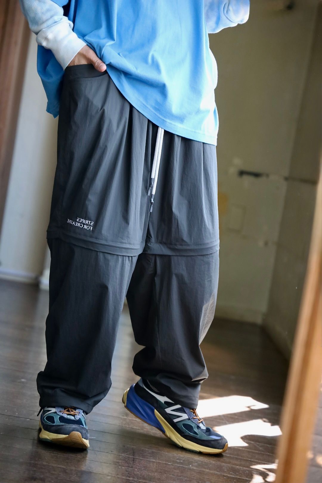 S.F.C SUPER WIDE DETACHABLE PANTS"D.gray"スタイル