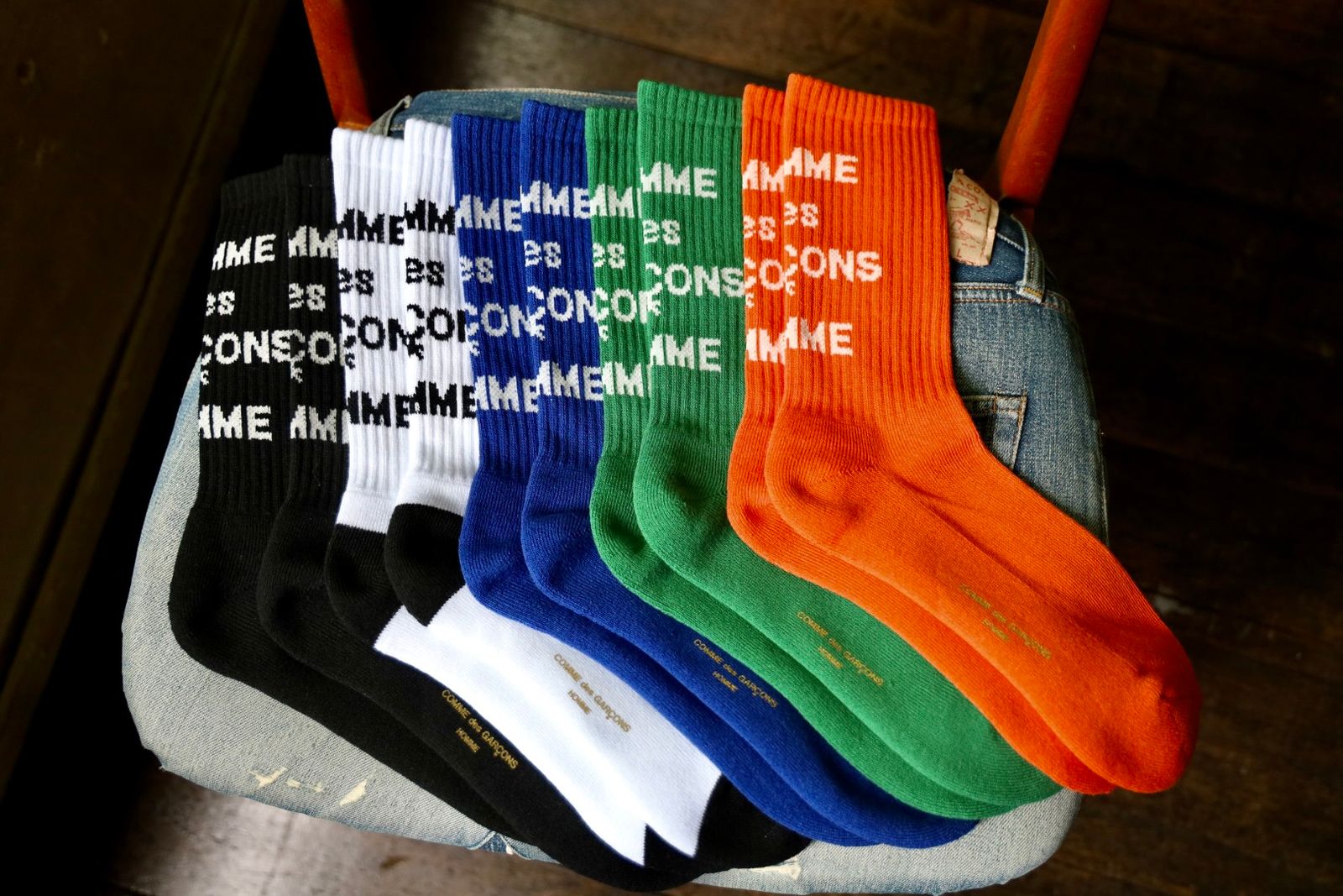 [新品未使用] COMME des GARÇONSブルー ロゴソックス 0440884266787cl_05?$VS_1500$
