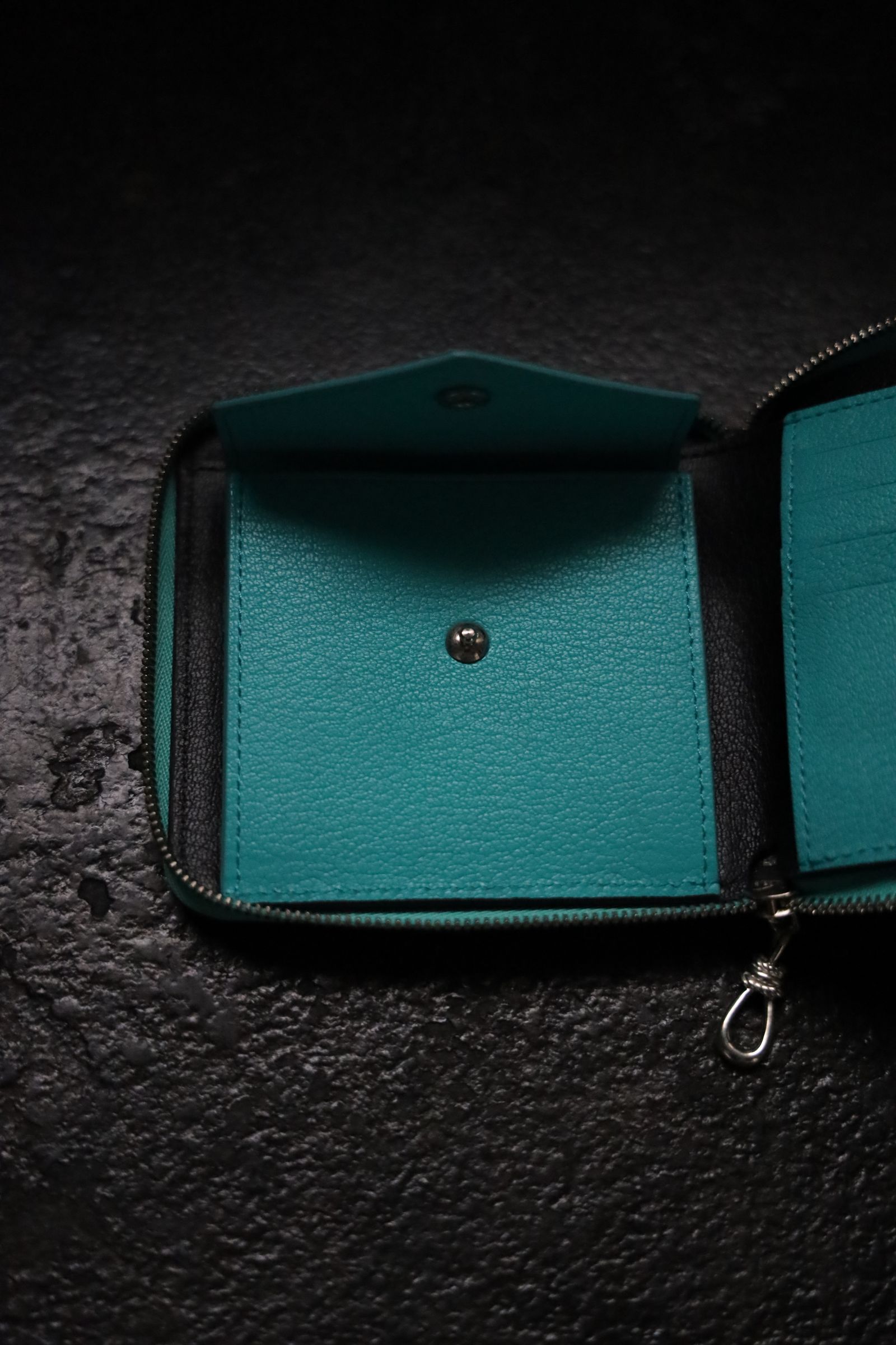 XOLO JEWELRY ショロジュエリー / Round Zip Wallet (XOWC002TEA) TEAL